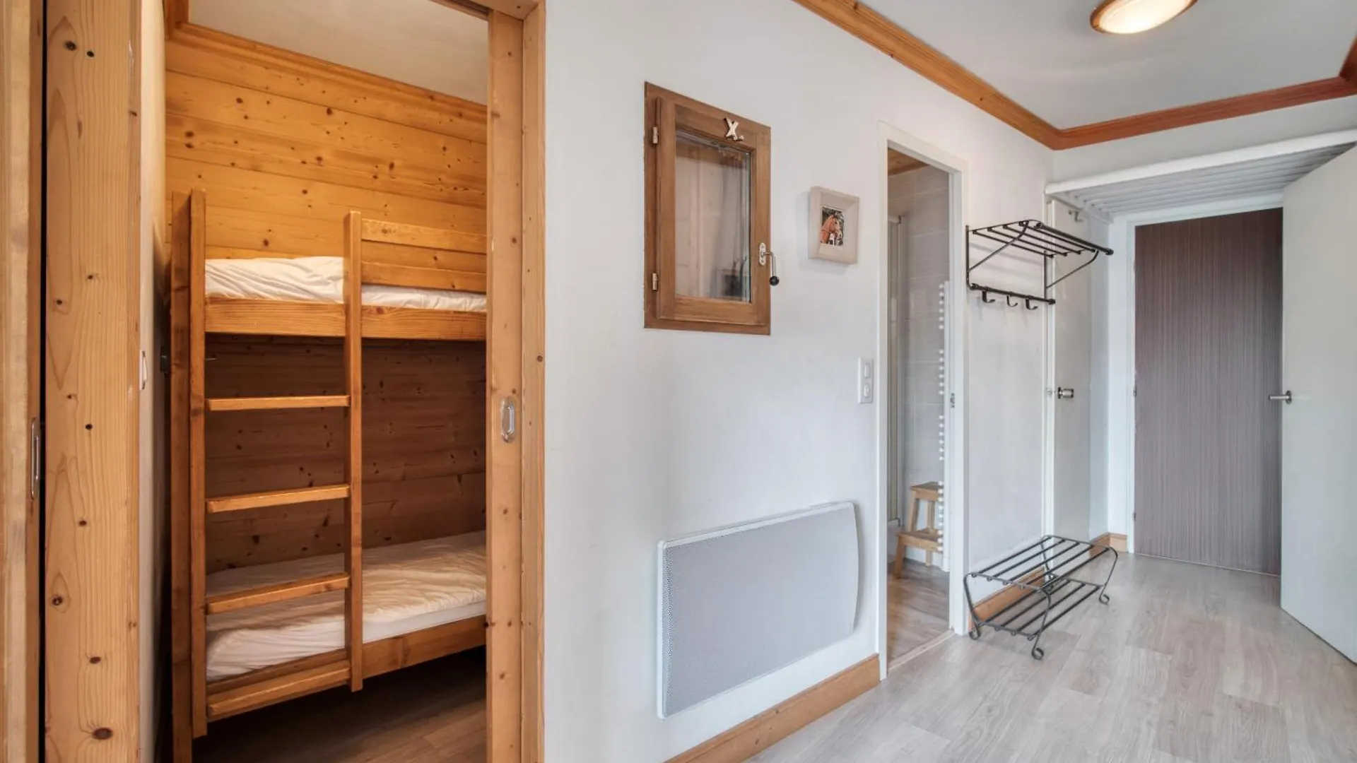 Appartement N° 46 圣马丁德贝尔维尔 公寓