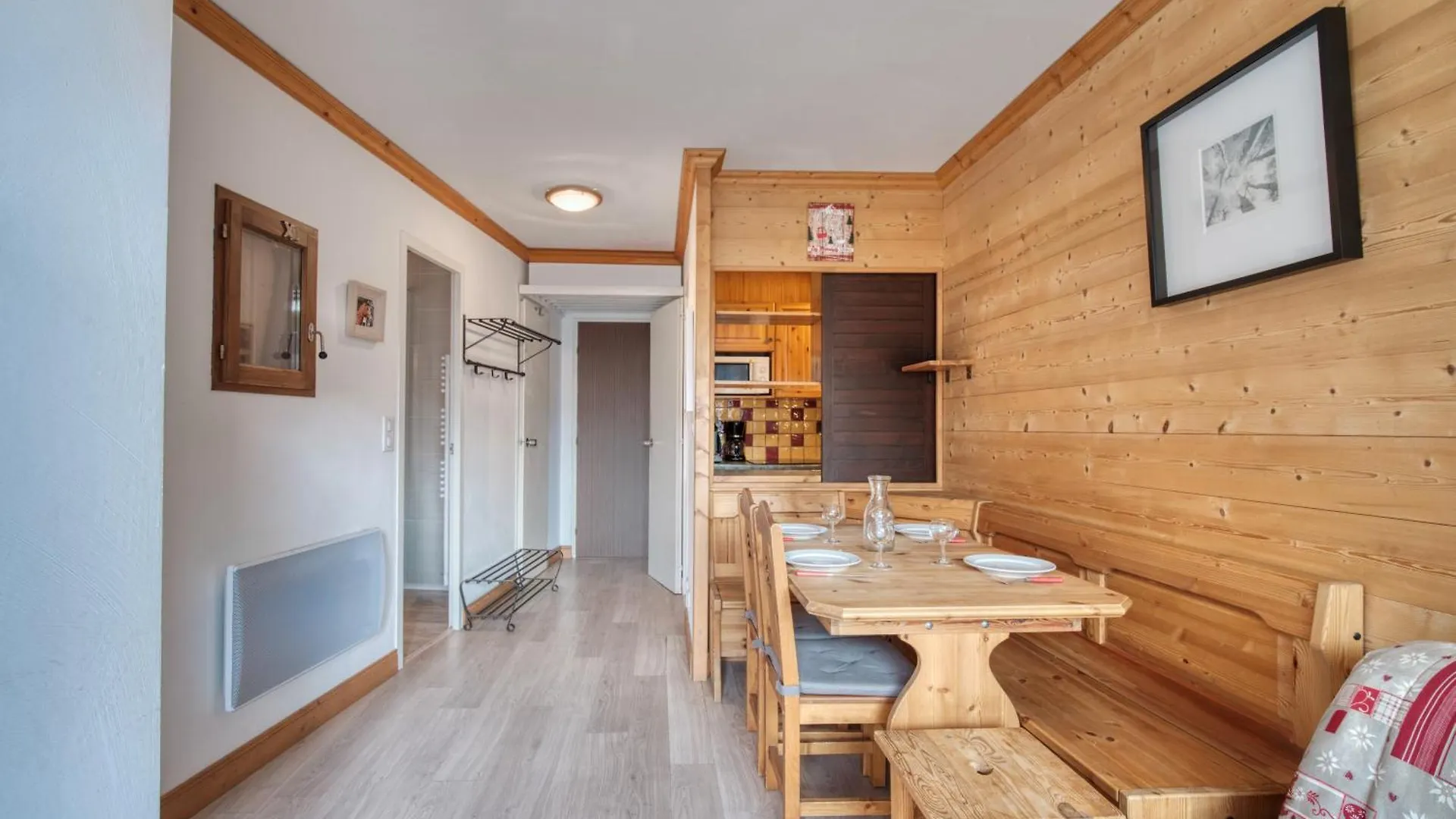 Appartement N° 46 圣马丁德贝尔维尔 公寓